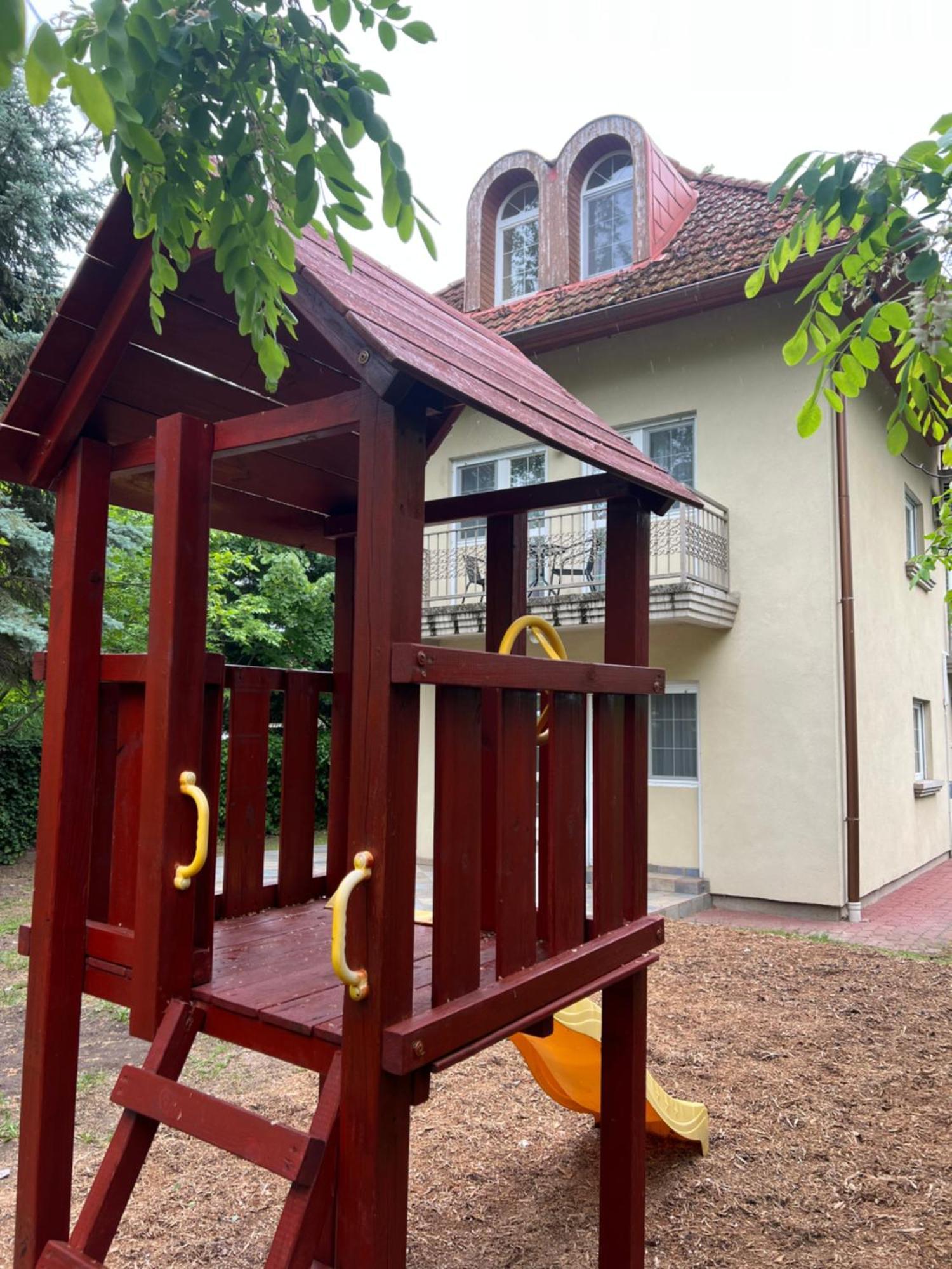 Apartmanhazak Miro Haz *